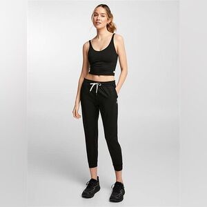 Vuori Performance Joggers - Like New